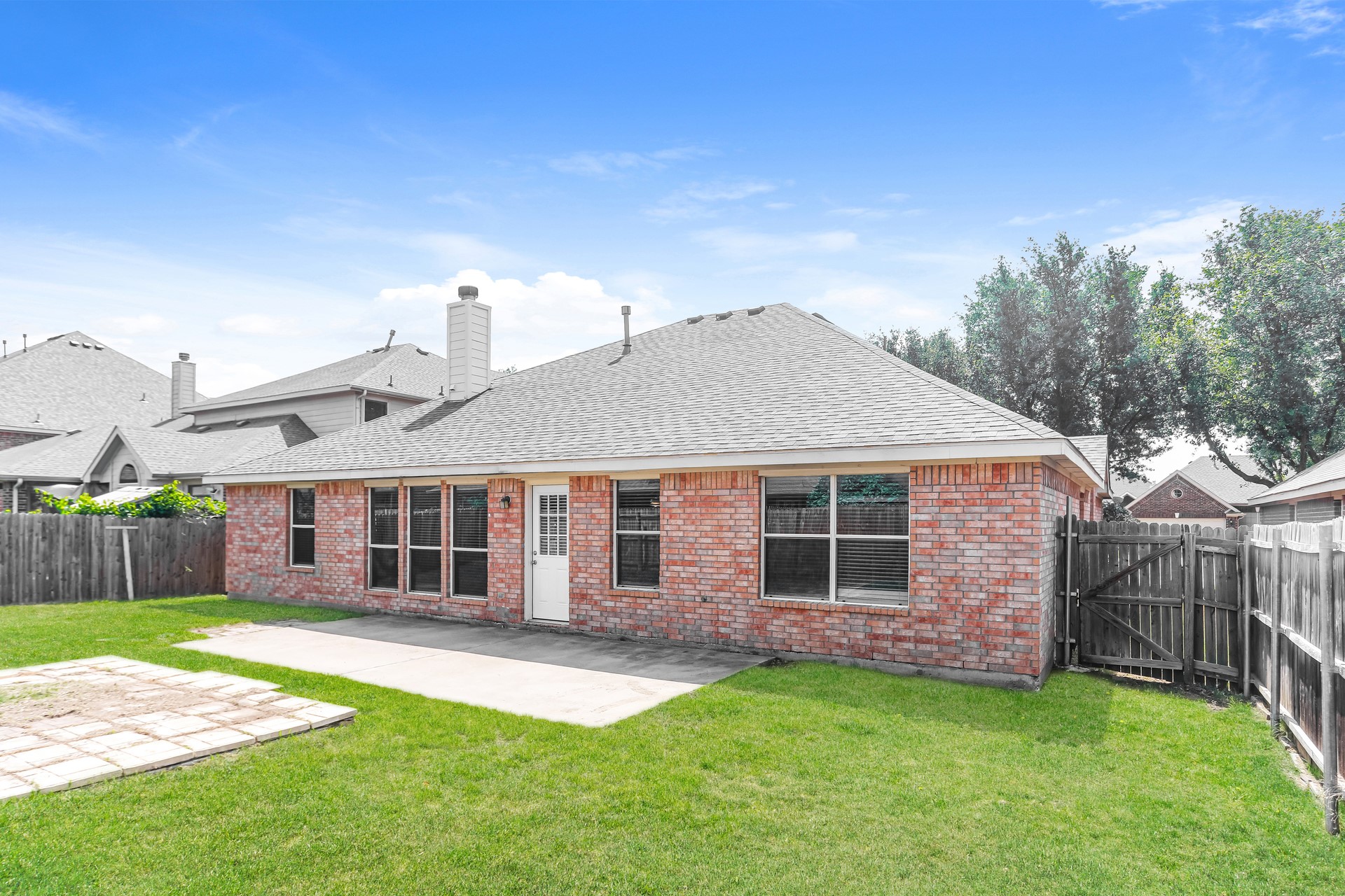 2240 Sparrow Hawk Court Grand Prairie TX 75052