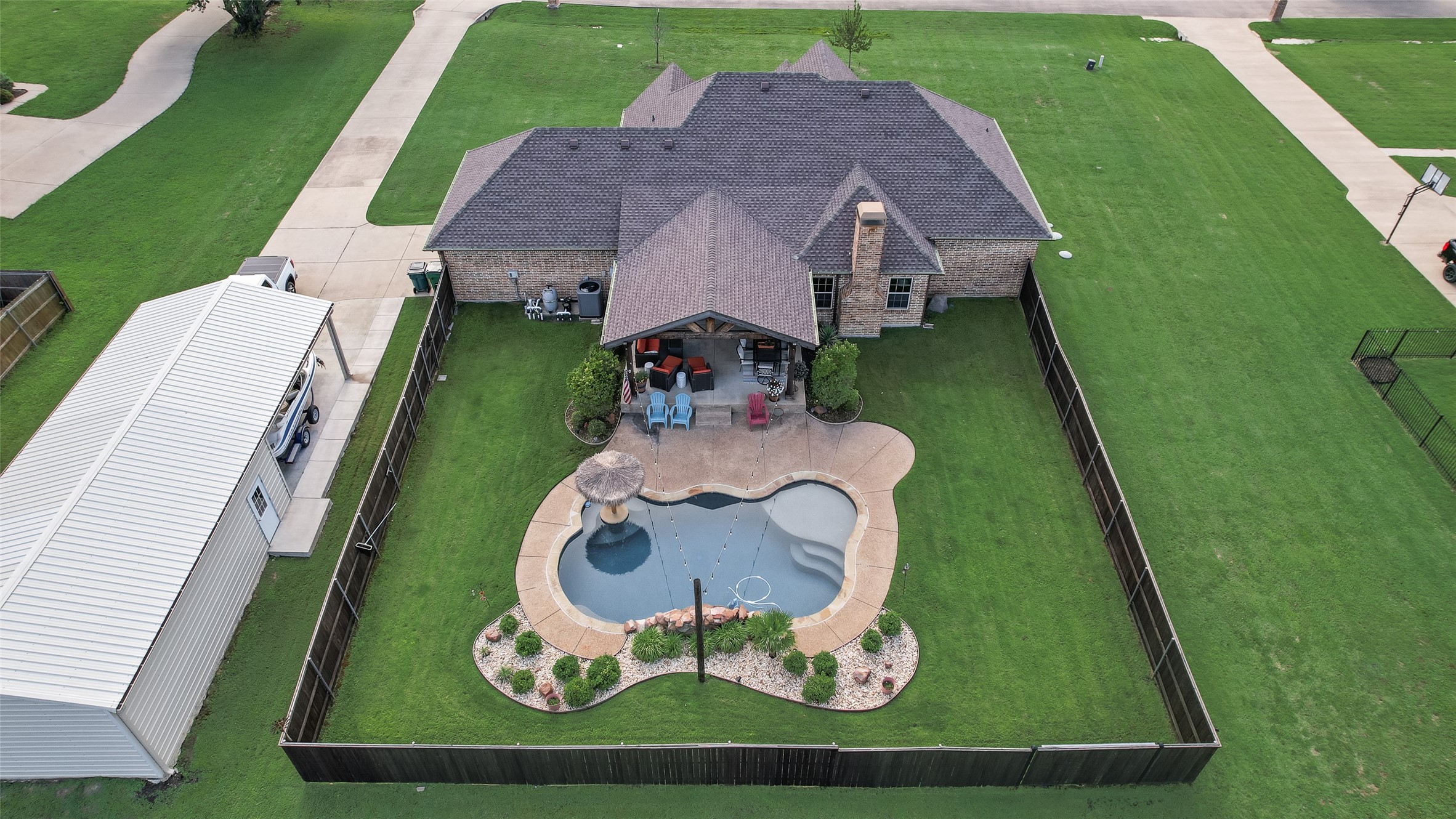 1132 Chartres Street Oak Ridge TX 75142