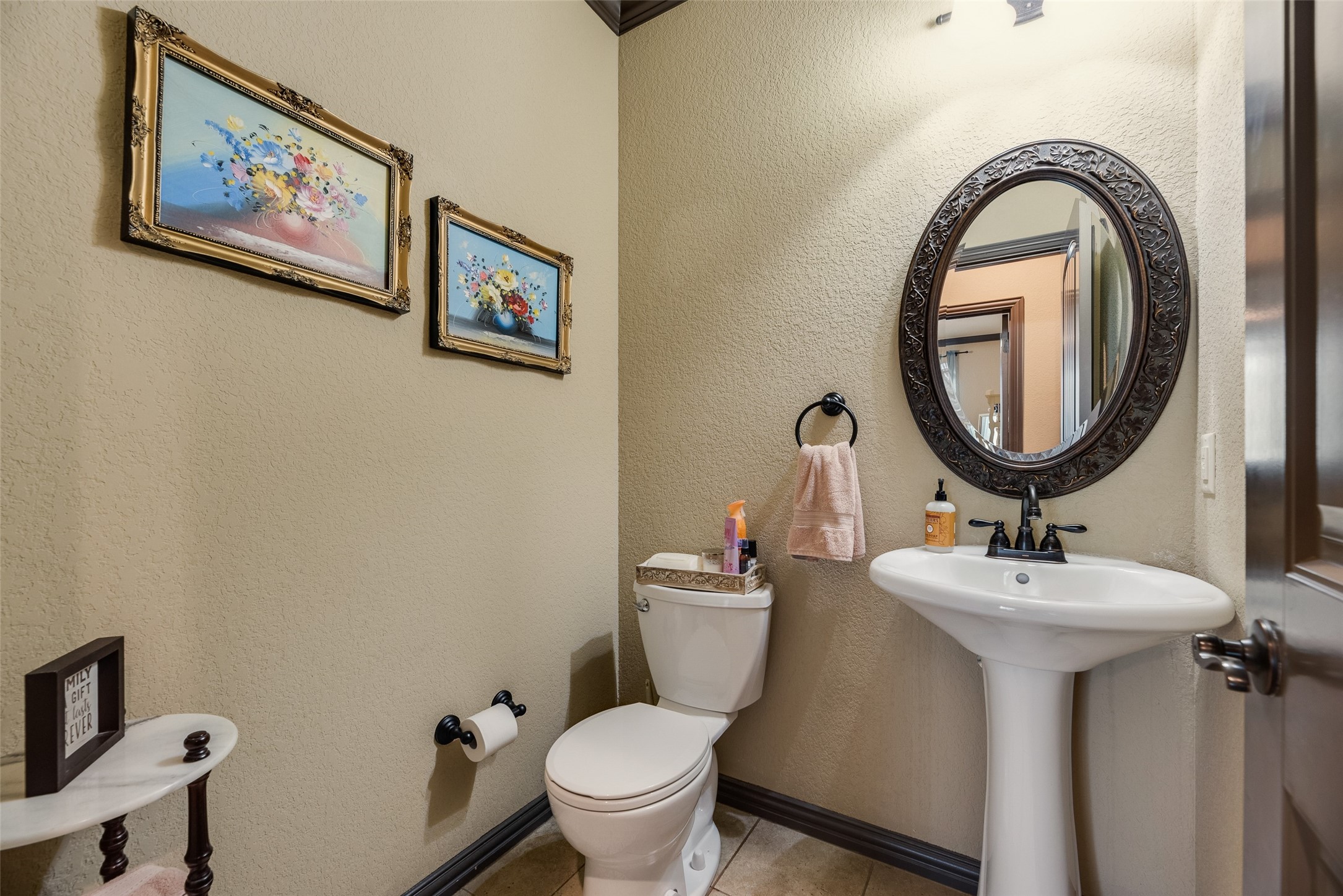 1132 Chartres Street Oak Ridge TX 75142