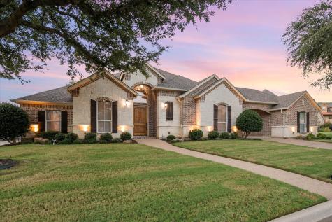 2005 Stone Canyon Court Arlington TX 76012