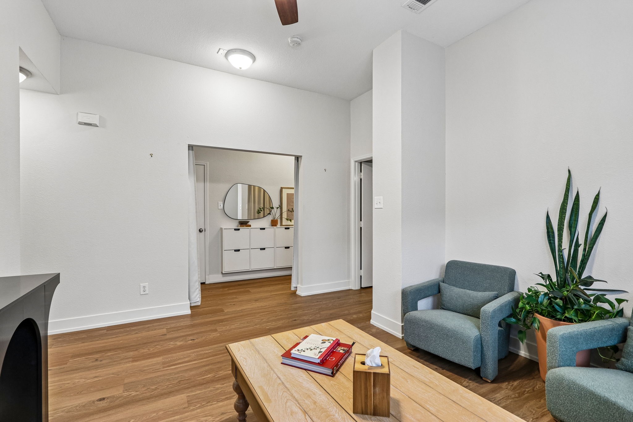 1013 Warbler Aubrey TX 76227