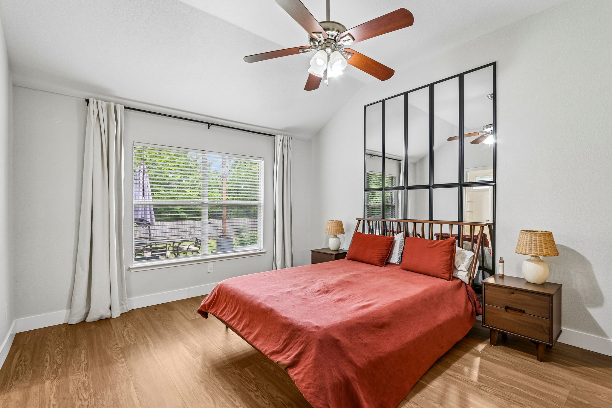 1013 Warbler Aubrey TX 76227
