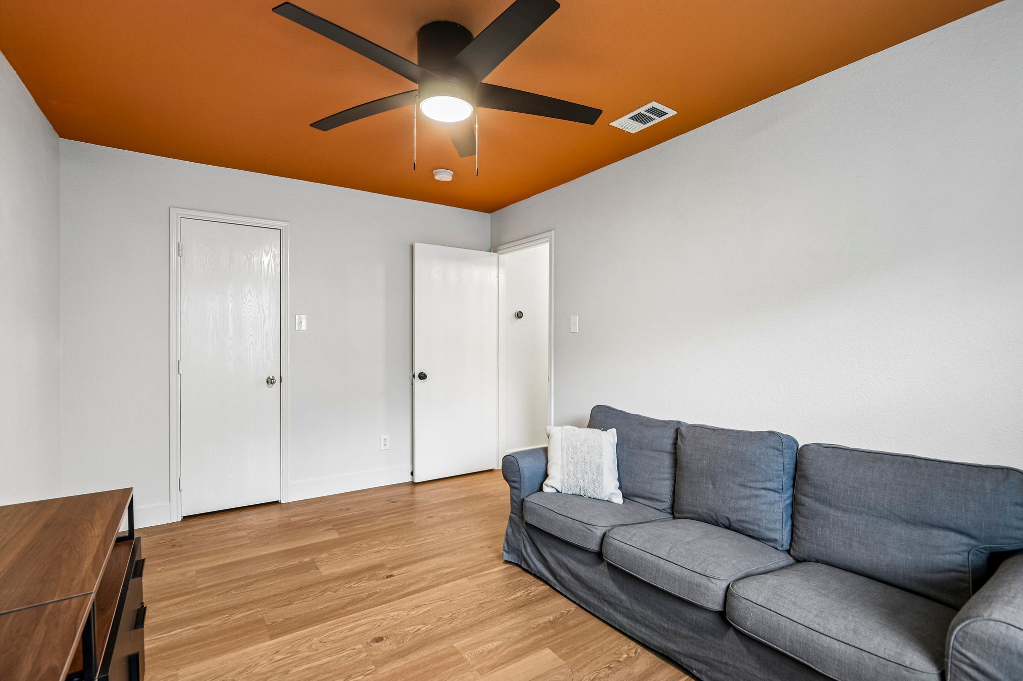 1013 Warbler Aubrey TX 76227
