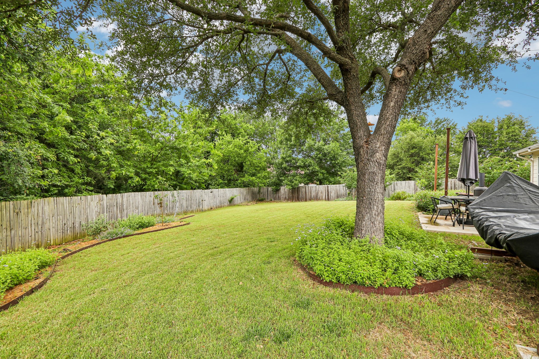1013 Warbler Aubrey TX 76227