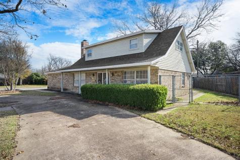 701 Palomino Drive Saginaw TX 76179