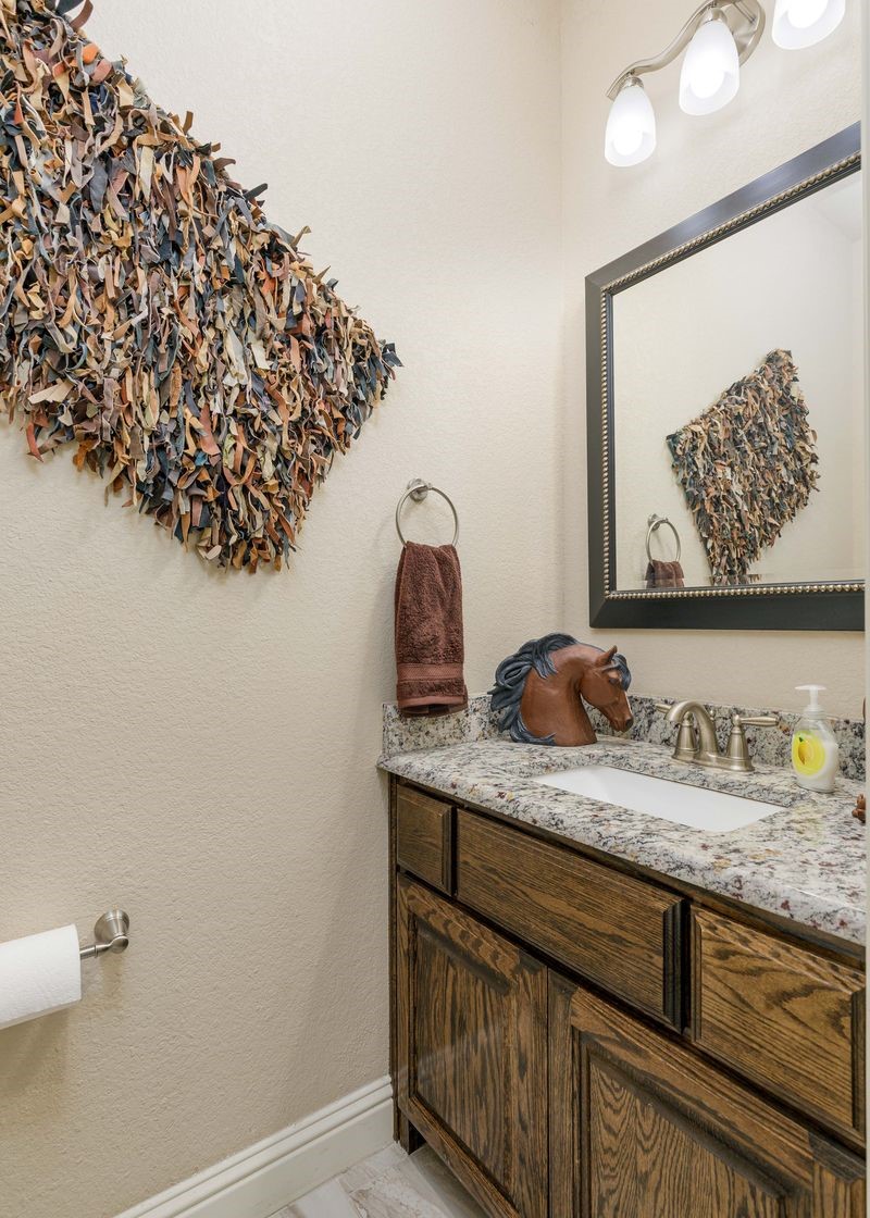 675 County Road 4935 Trenton TX 75490