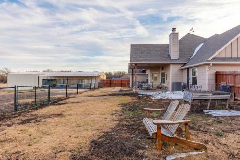 675 County Road 4935 Trenton TX 75490