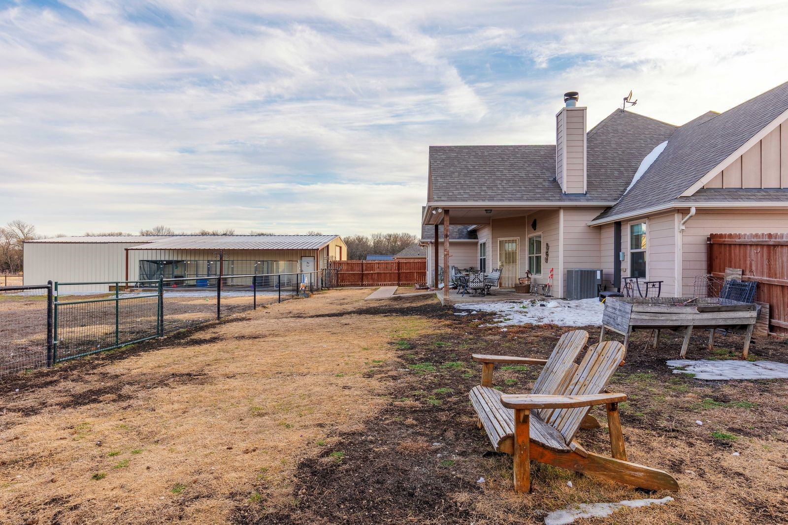 675 County Road 4935 Trenton TX 75490