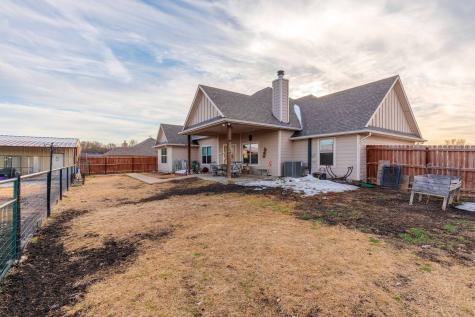 675 County Road 4935 Trenton TX 75490