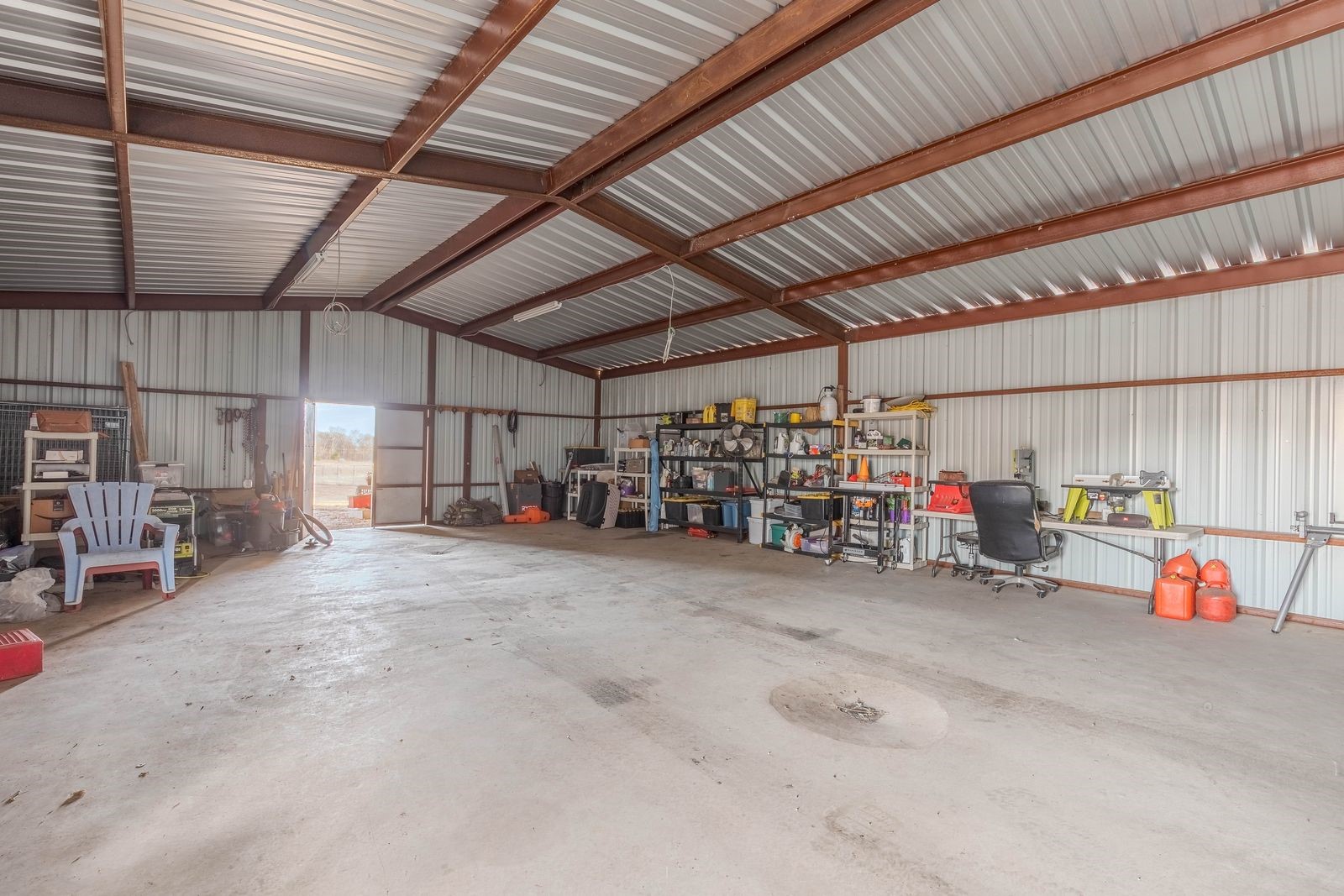 675 County Road 4935 Trenton TX 75490