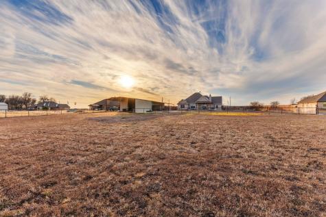 675 County Road 4935 Trenton TX 75490