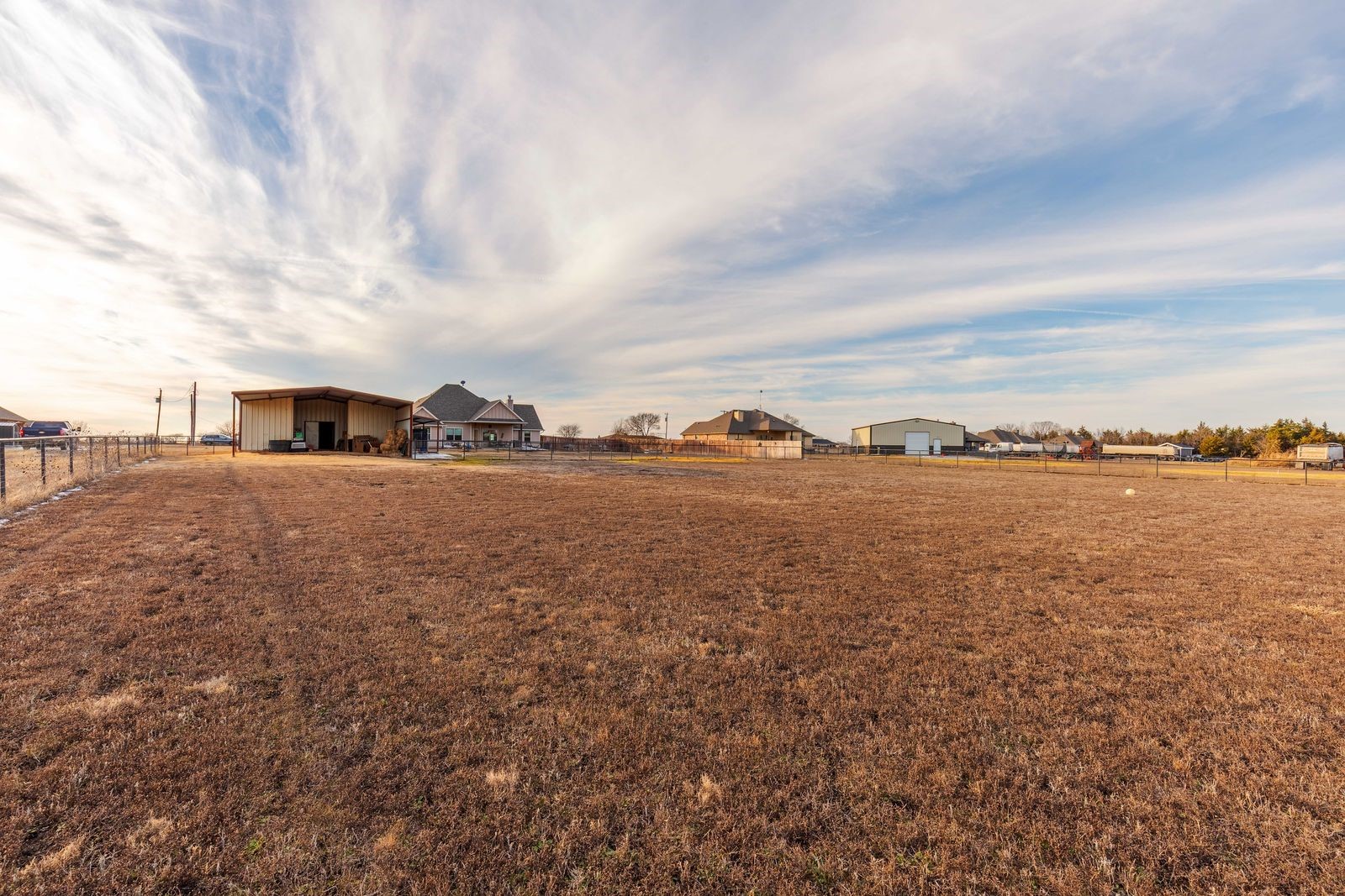 675 County Road 4935 Trenton TX 75490