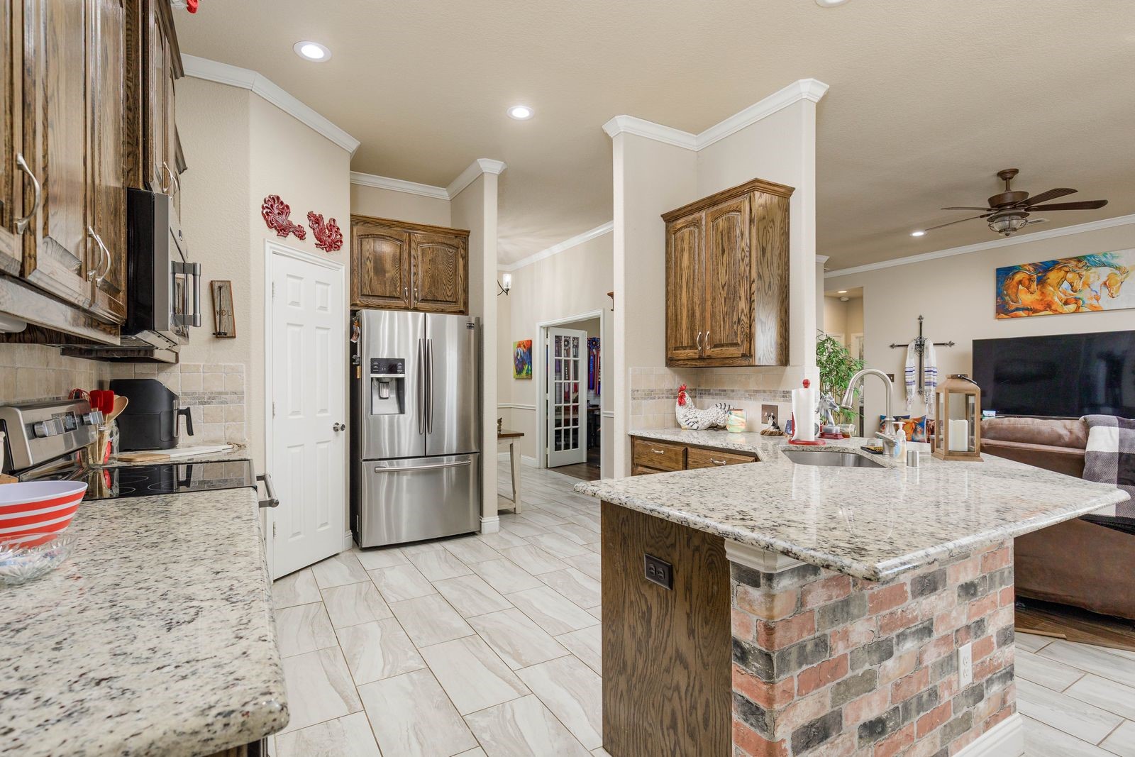 675 County Road 4935 Trenton TX 75490