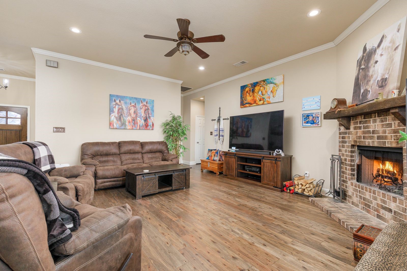 675 County Road 4935 Trenton TX 75490