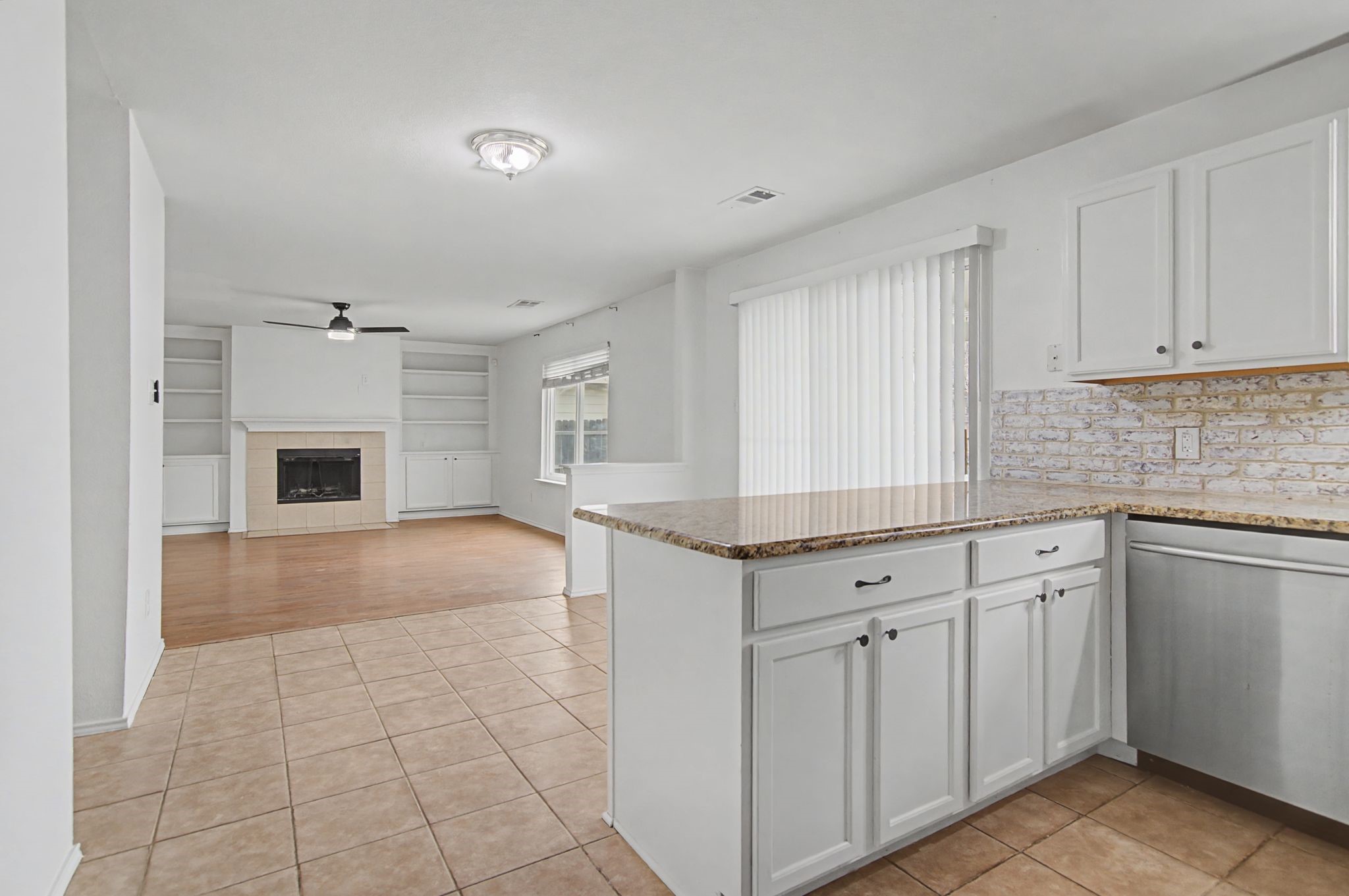 5016 Meridian Lane Fort Worth TX 76244