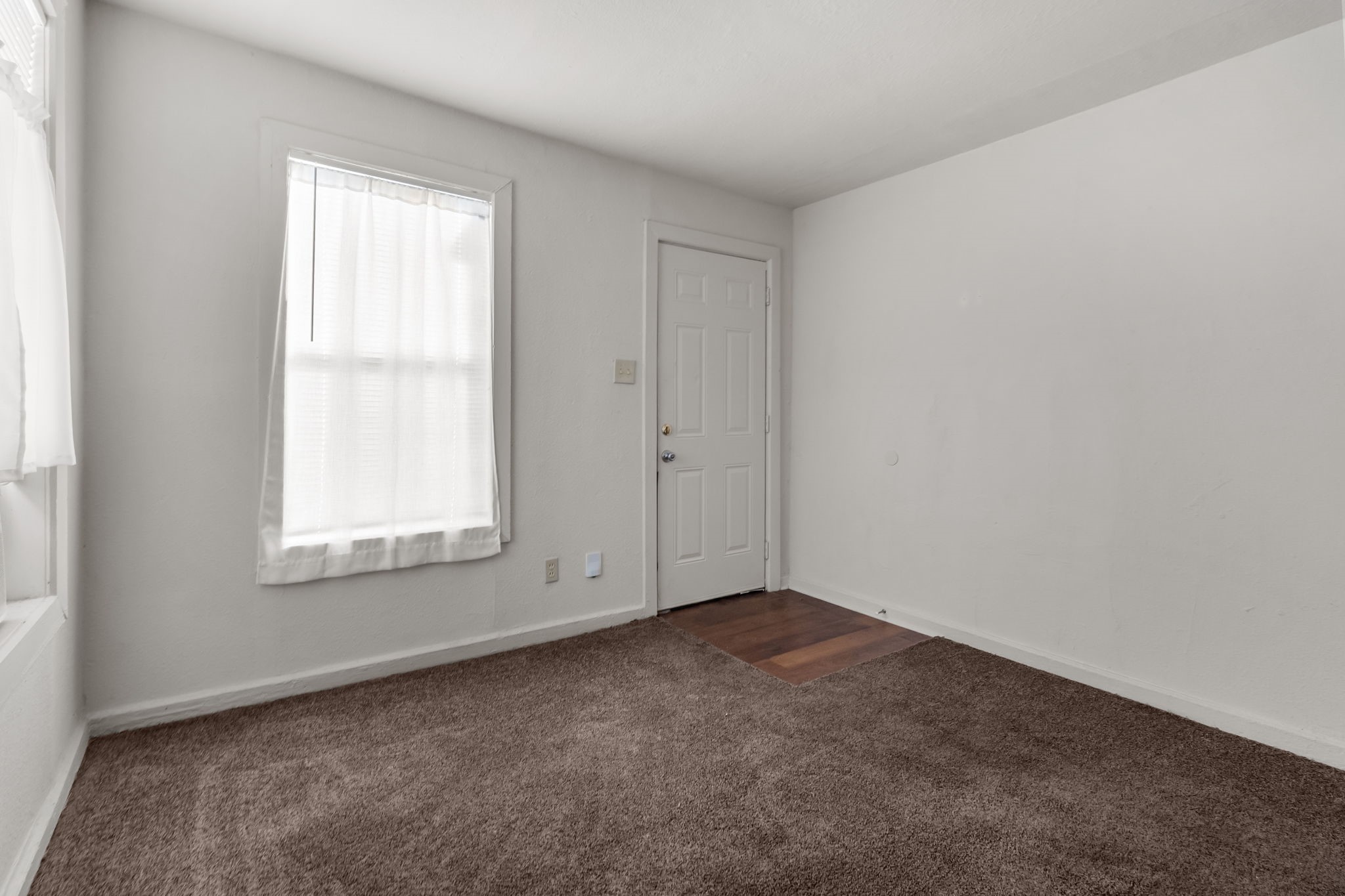 313 Hallvale Drive White Settlement TX 76108