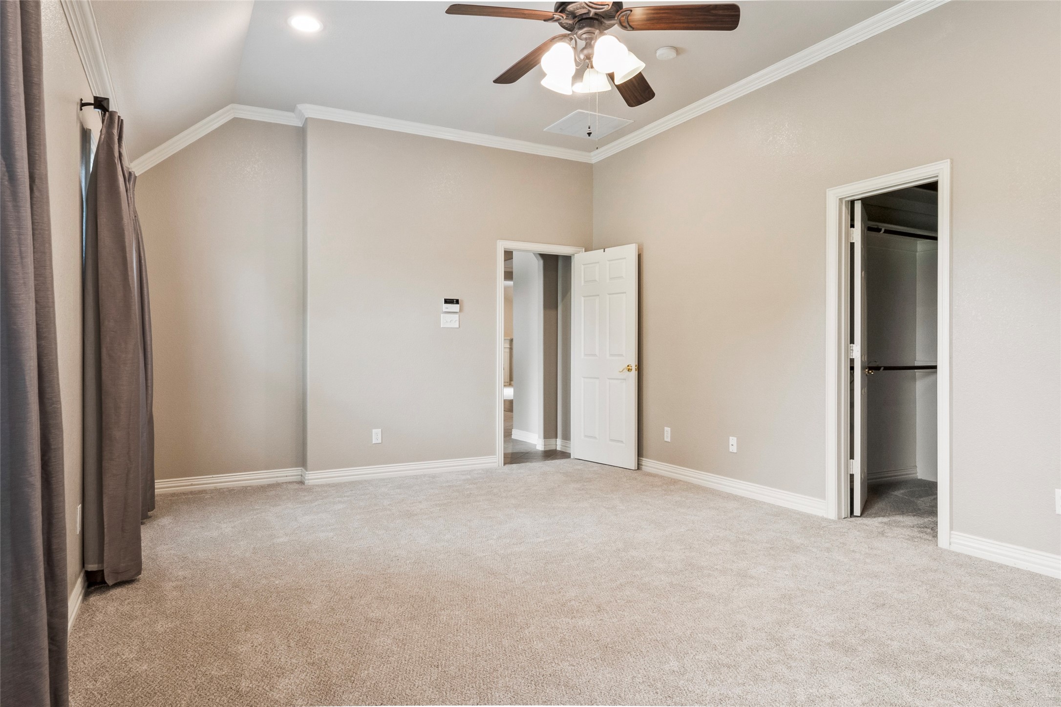 6713 Mustang Trail Sanger TX 76266