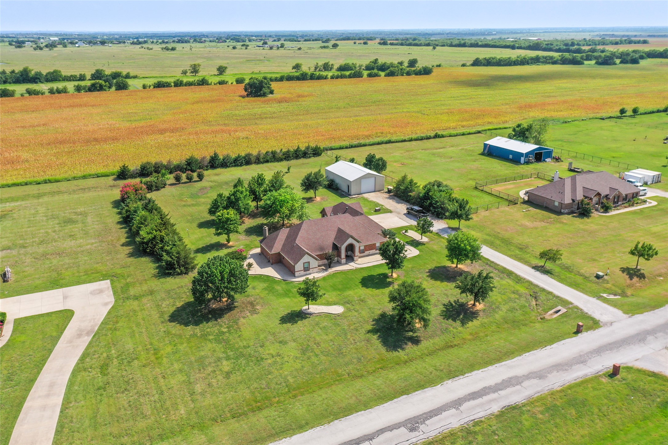 6713 Mustang Trail Sanger TX 76266