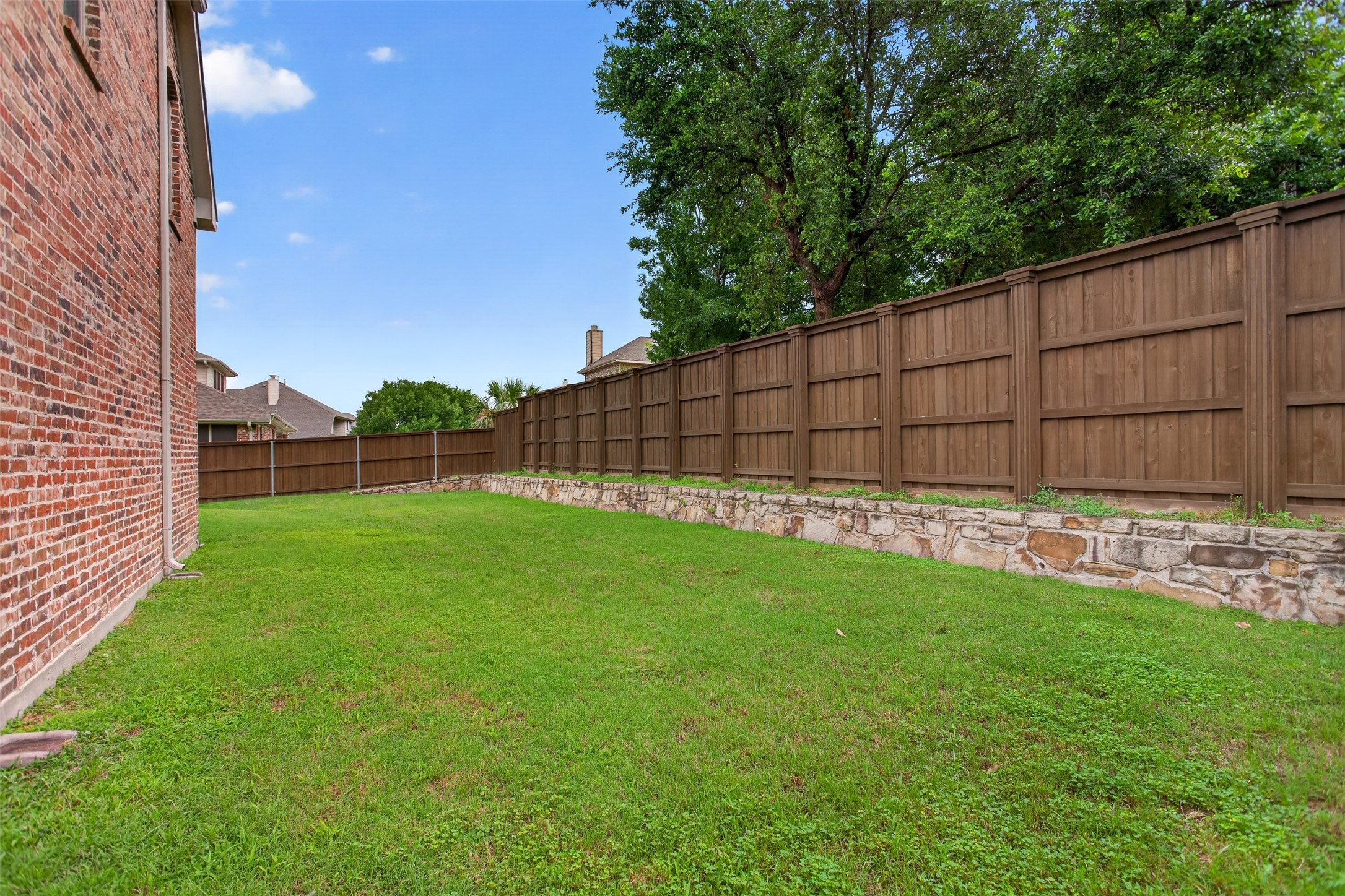 828 Mallard Trail Murphy TX 75094