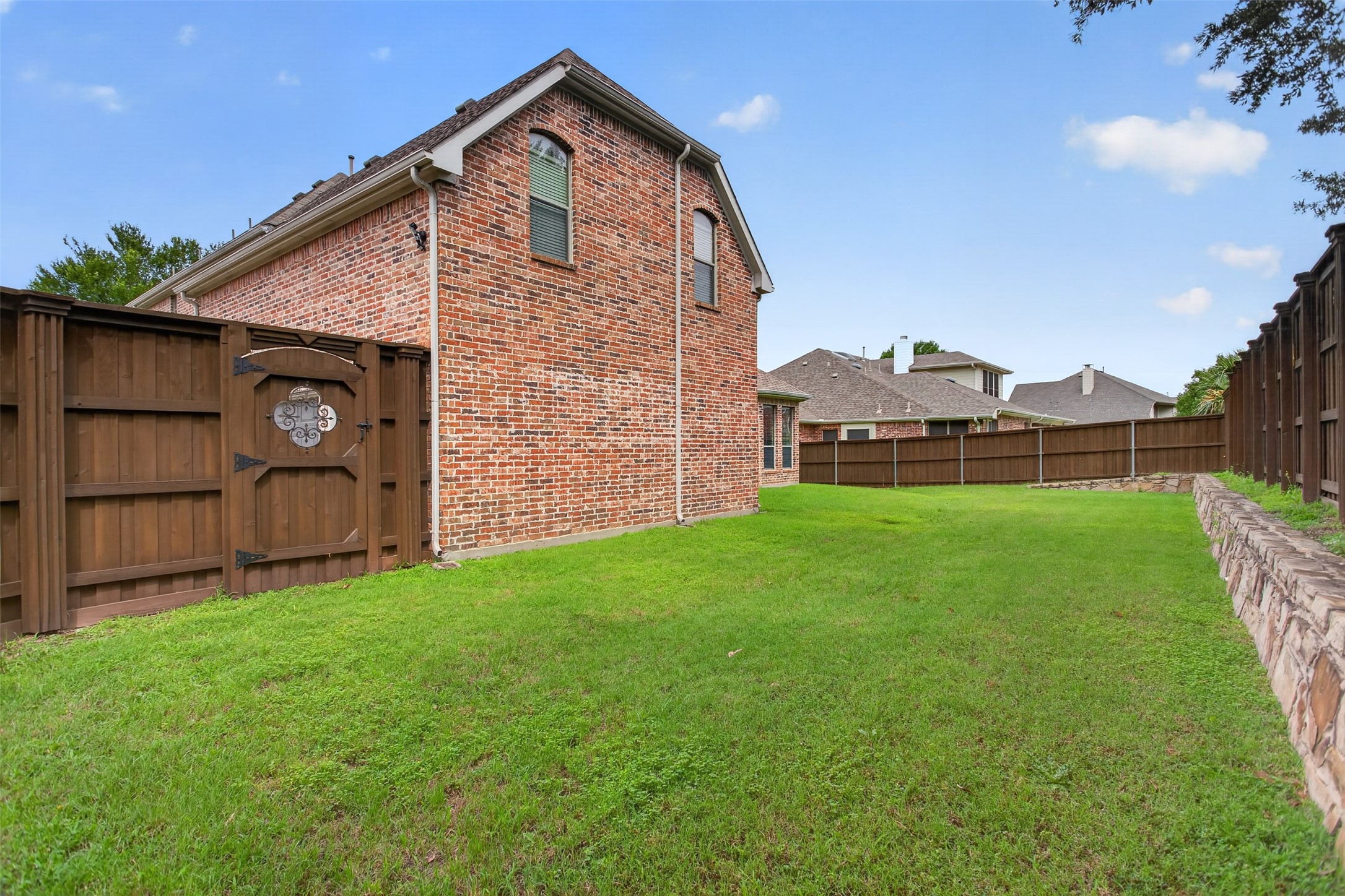 828 Mallard Trail Murphy TX 75094