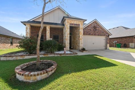 548 Clearlake Drive Waxahachie TX 75165