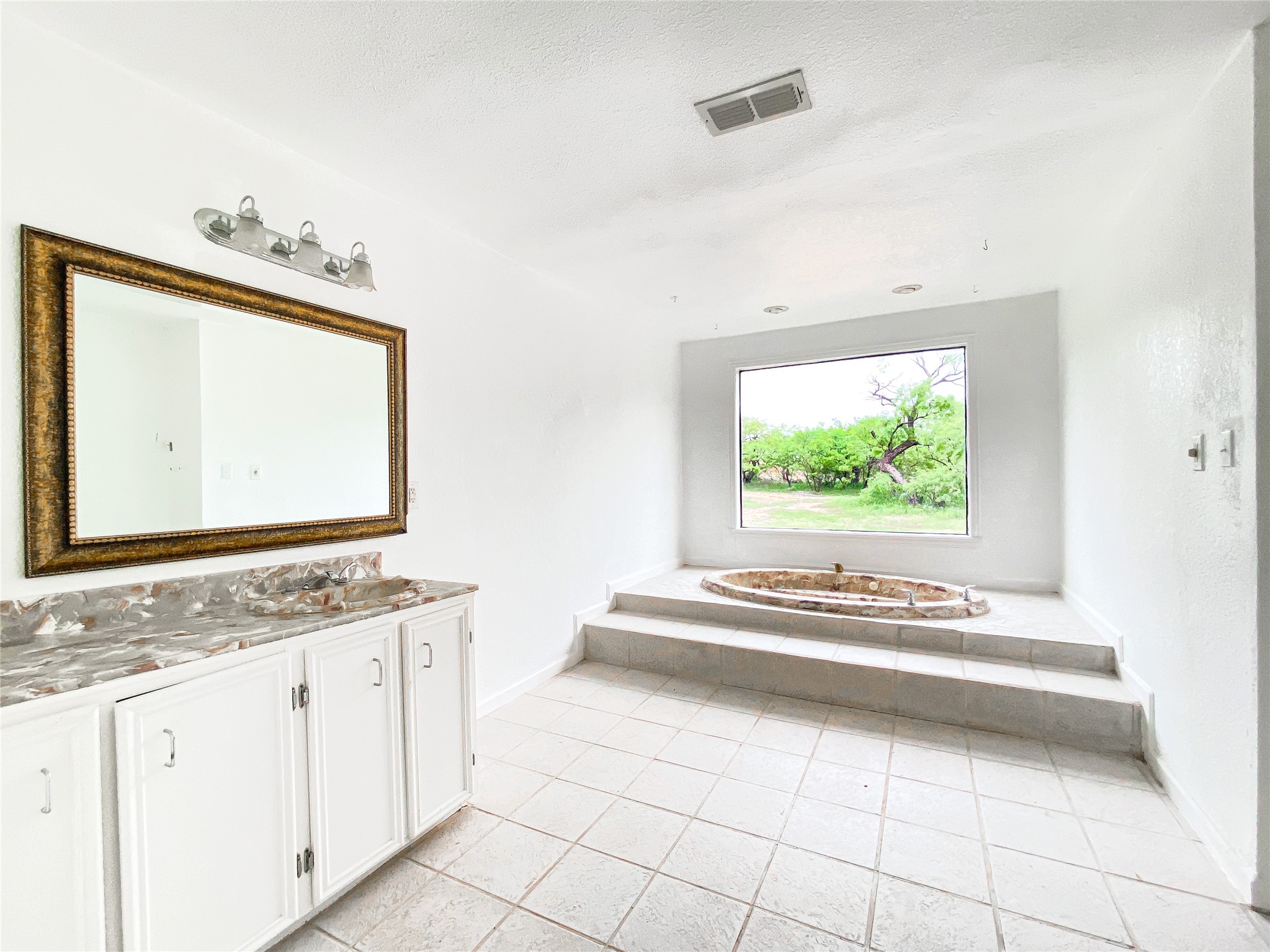 2309 County Road 175 Lawn TX 79530