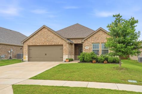 1007 Saddle Club Way Princeton TX 75407