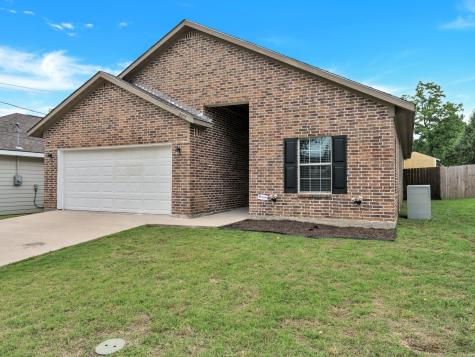 2107 Hemphill Street Greenville TX 75401