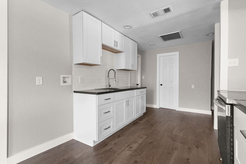 3939 E 4th Street Fort Worth TX 76111