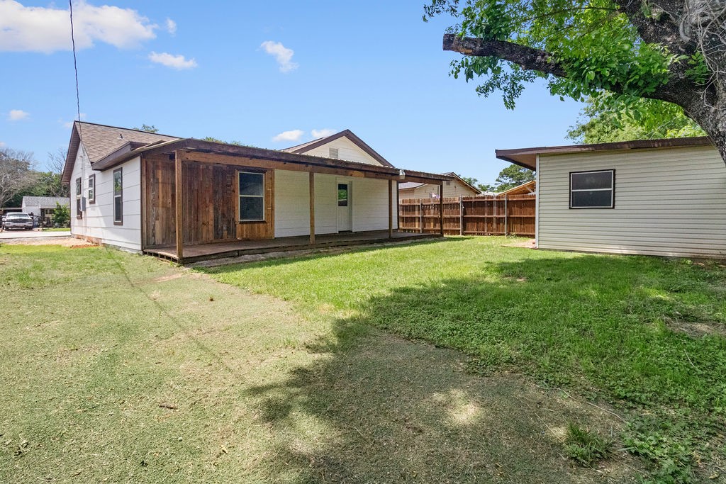 3939 E 4th Street Fort Worth TX 76111