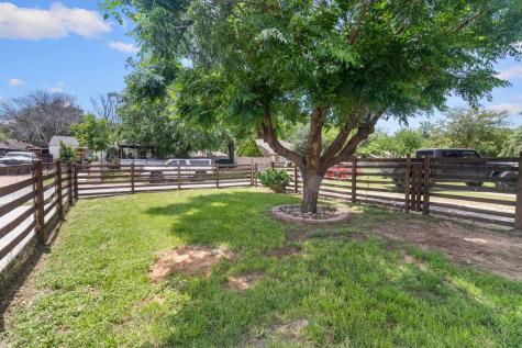 3939 E 4th Street Fort Worth TX 76111