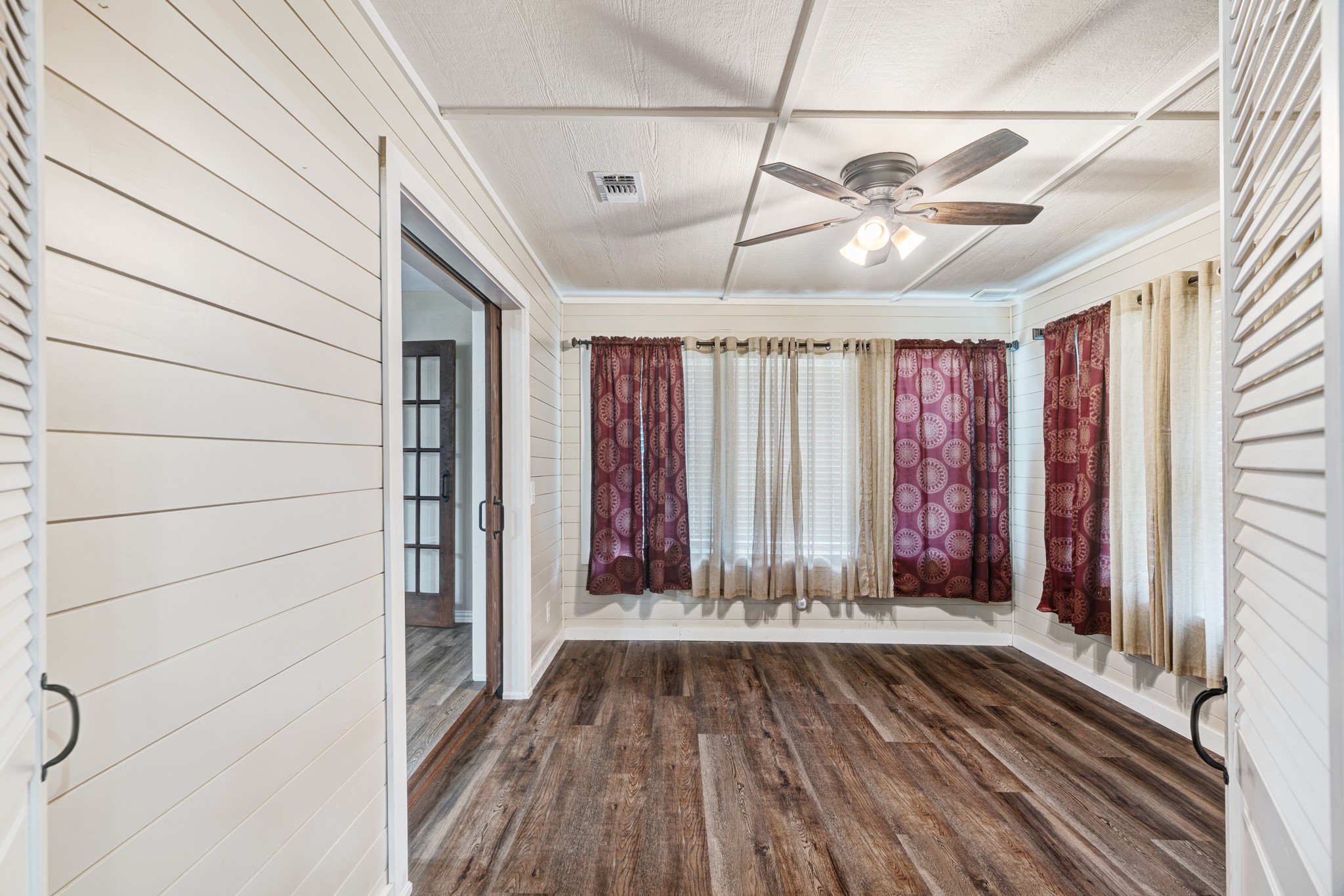 201 Fm 906 W Powderly TX 75473