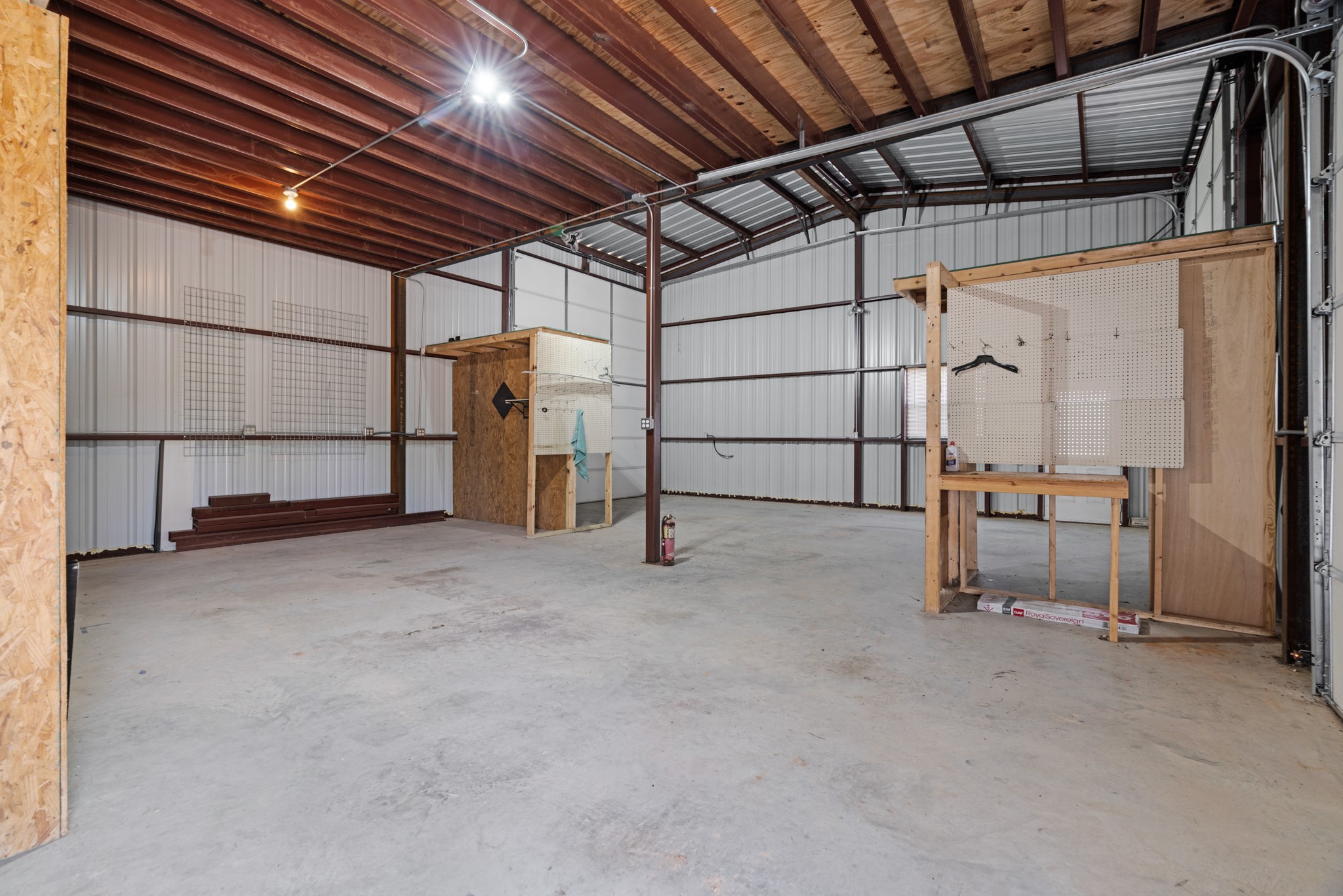 201 Fm 906 W Powderly TX 75473