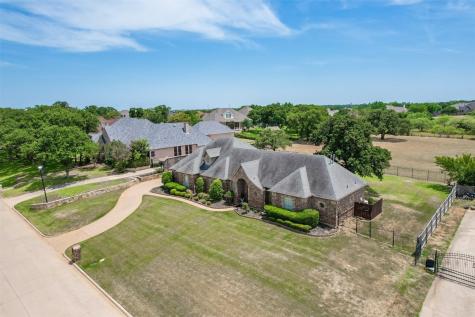 914 Shady Vale Drive Kennedale TX 76060