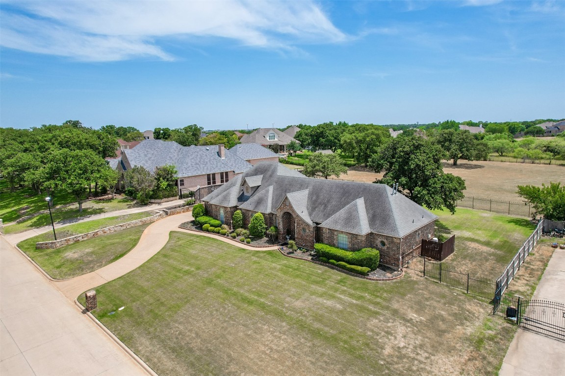 914 Shady Vale Drive Kennedale TX 76060