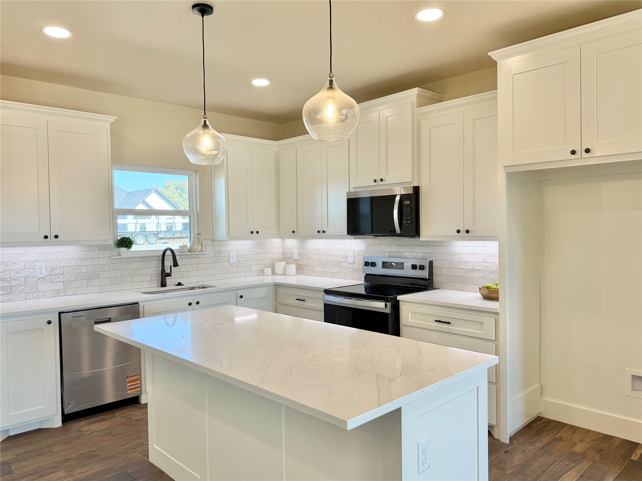 2000 Collin Street Weatherford TX 76085