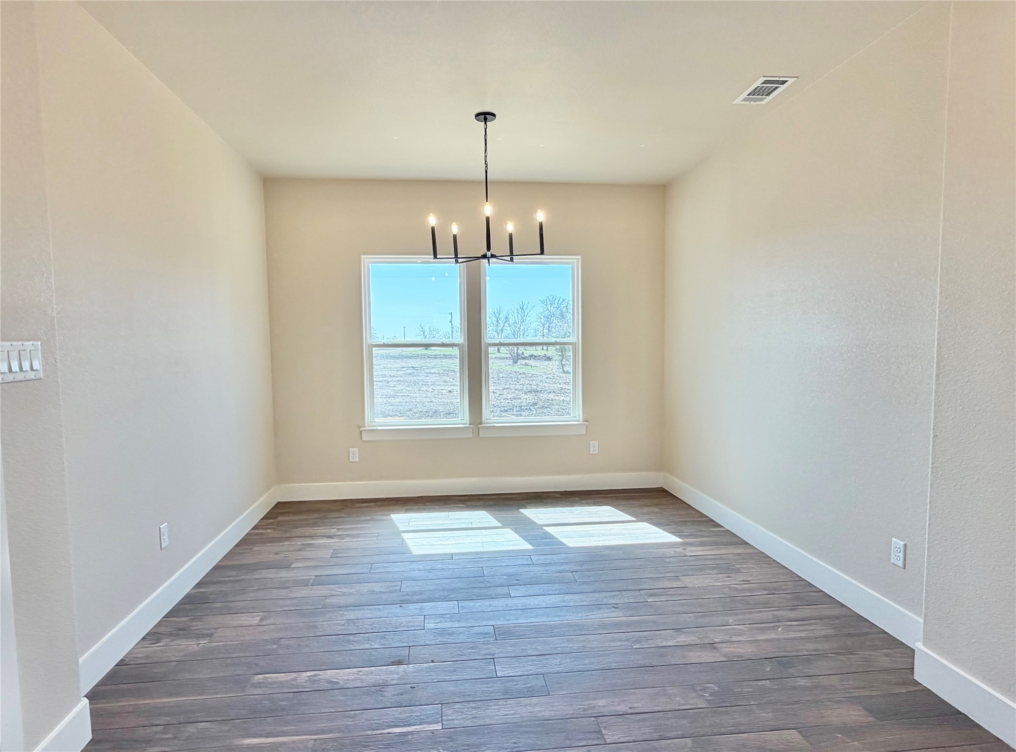 2000 Collin Street Weatherford TX 76085