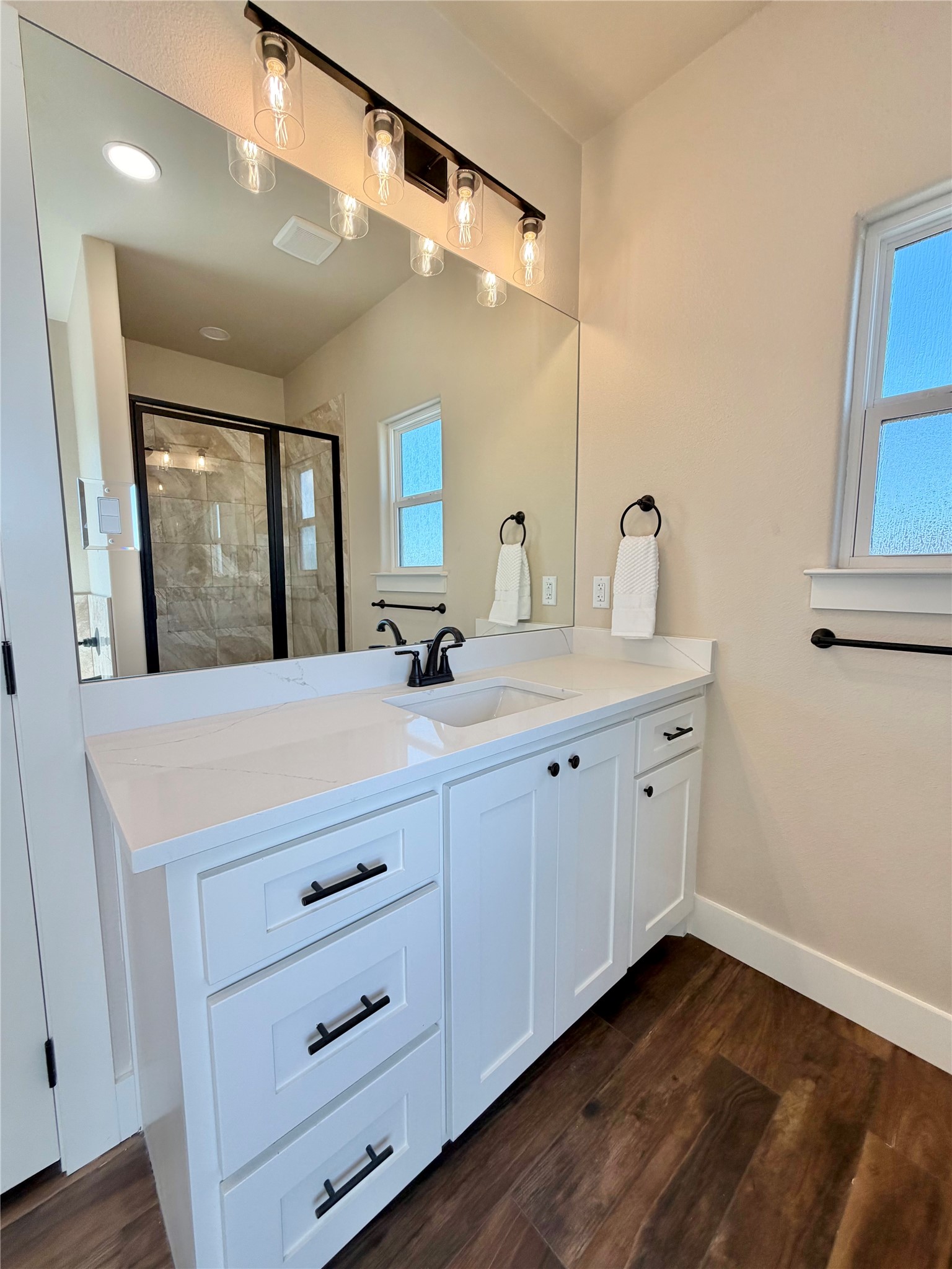 2000 Collin Street Weatherford TX 76085