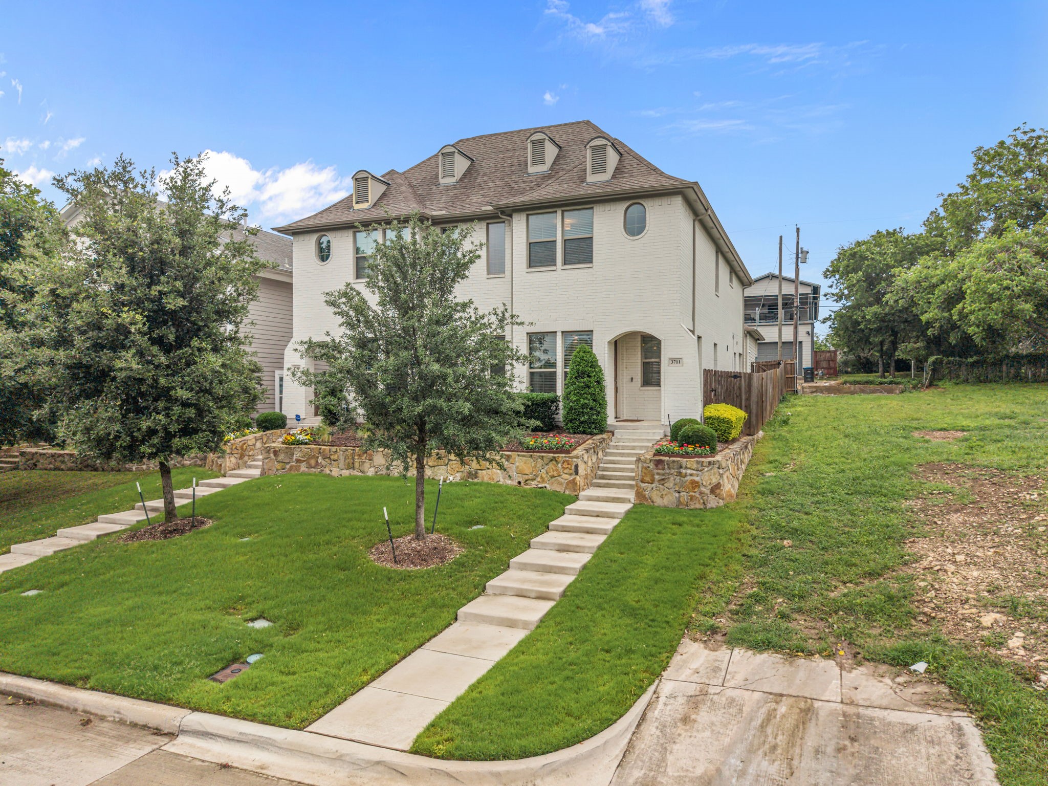 3711 Byers Avenue Fort Worth TX 76107