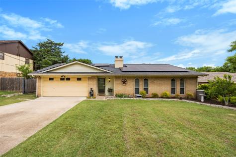 1315 W Ridge Drive Duncanville TX 75116