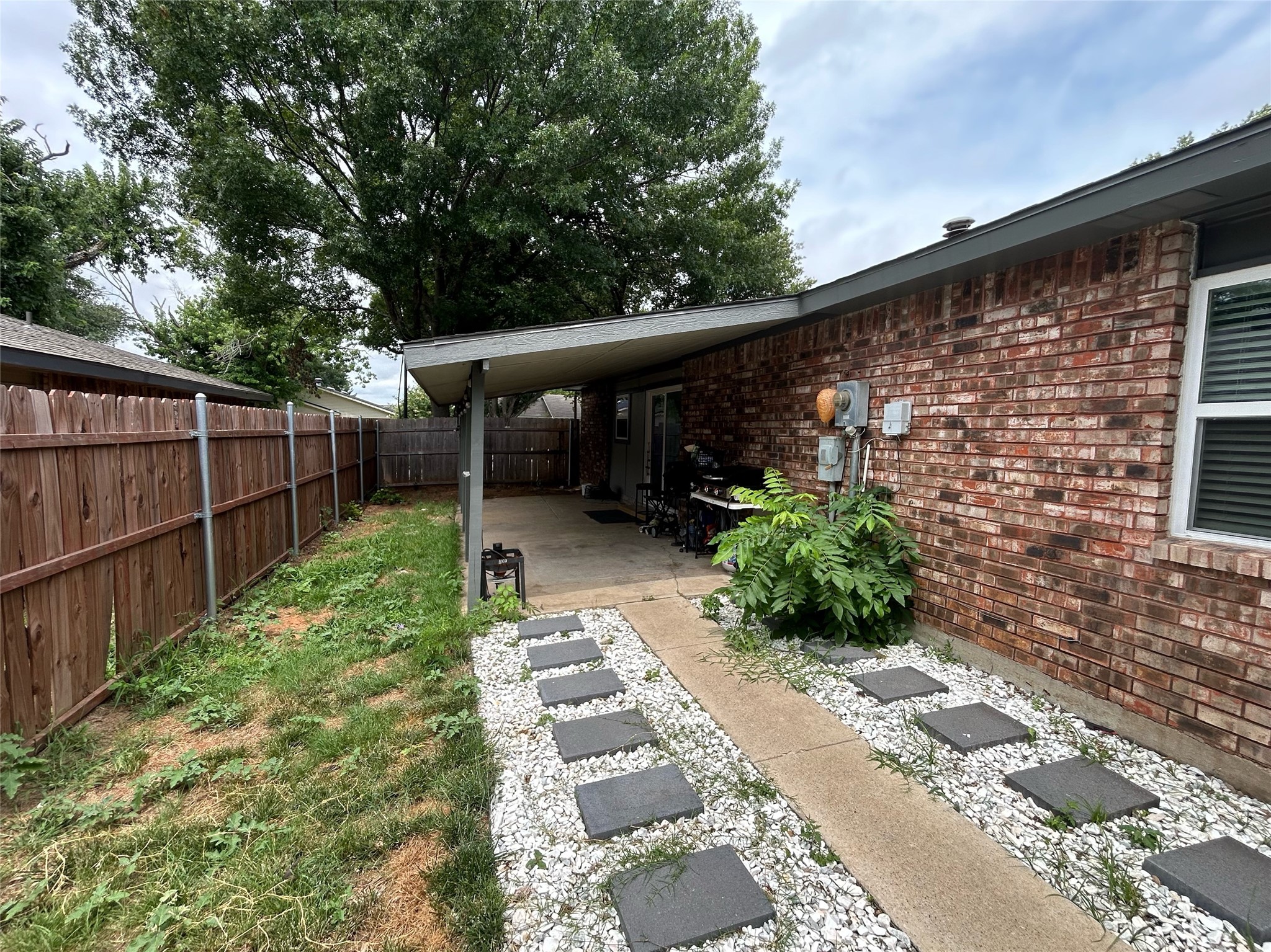 6310 Glenmoor Drive Garland TX 75043