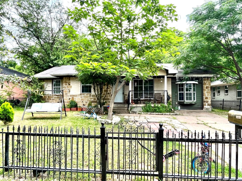 1320 Juanita Street Mesquite TX 75149