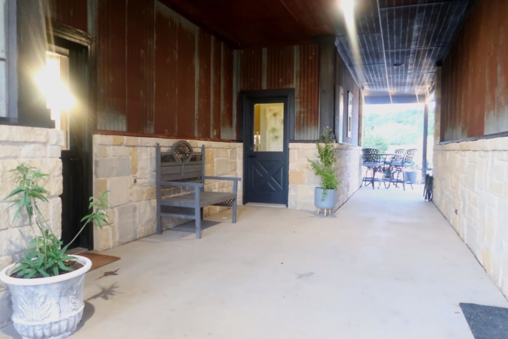 2804 Alta Vista Court Granbury TX 76049