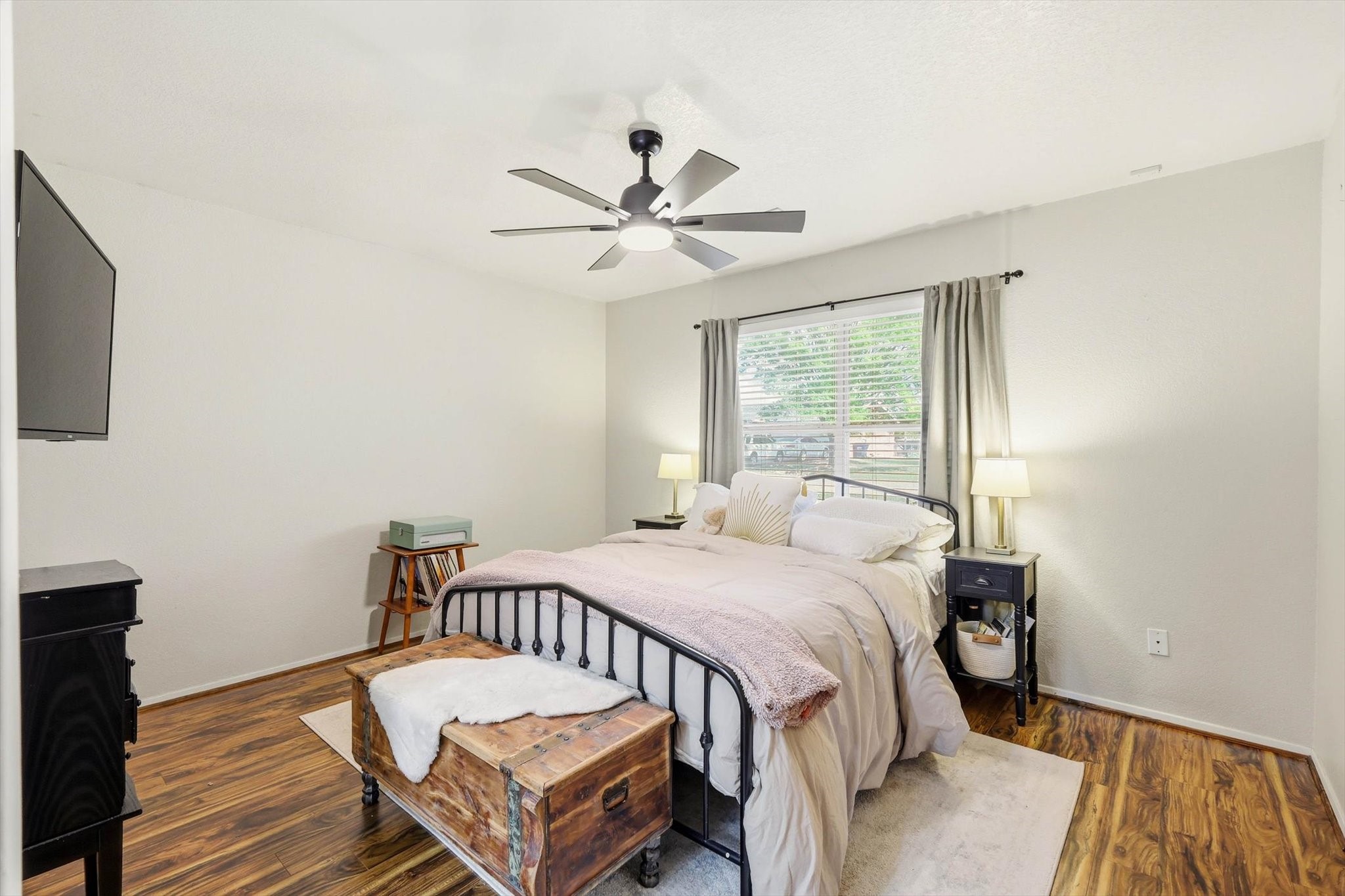 4051 Country Meadows Circle Granbury TX 76049