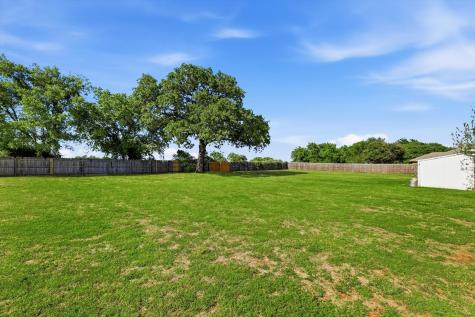 4051 Country Meadows Circle Granbury TX 76049