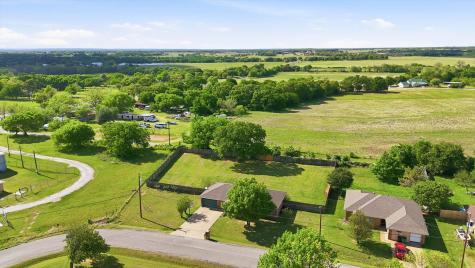 4051 Country Meadows Circle Granbury TX 76049