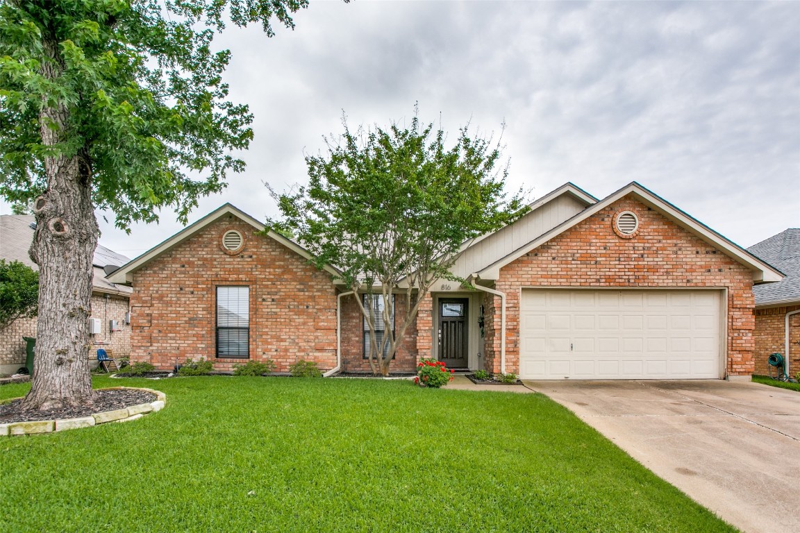 816 Fondren Drive Arlington TX 76001