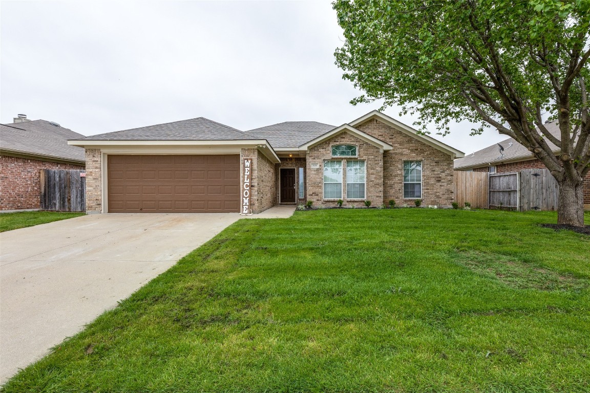 328 Rock Hill Drive Crowley TX 76036