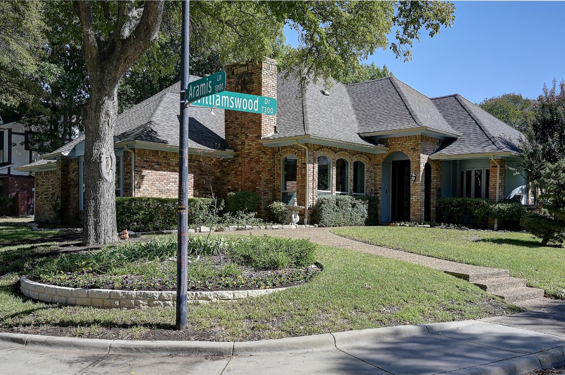 18104 Aramis Lane Dallas TX 75252