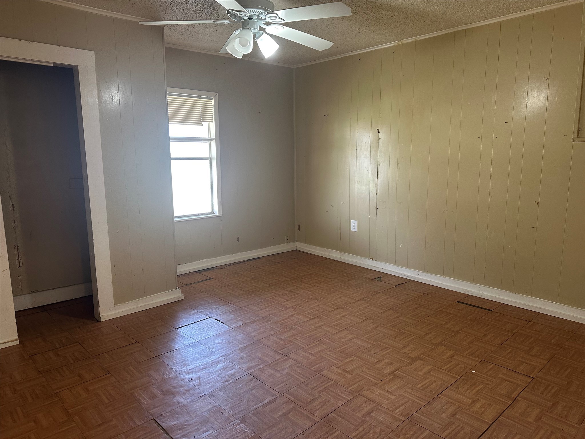 713 Wright Court Granbury TX 76048